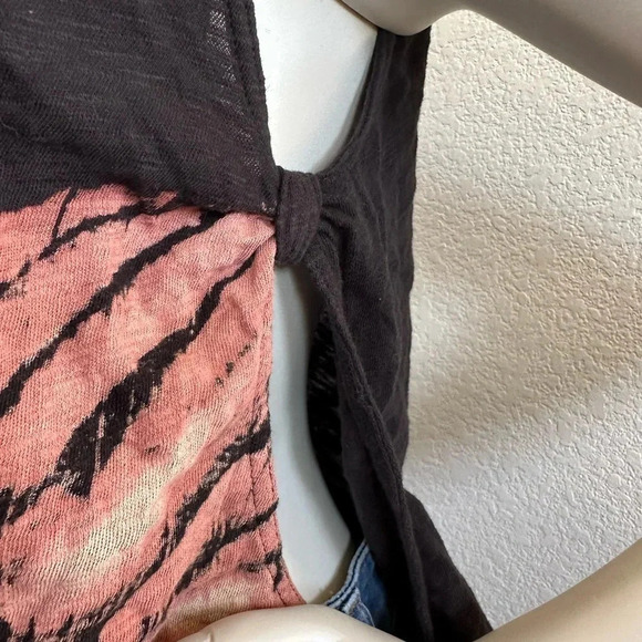 Free People Black Butterfly Top size Small - Picture 12 of 12